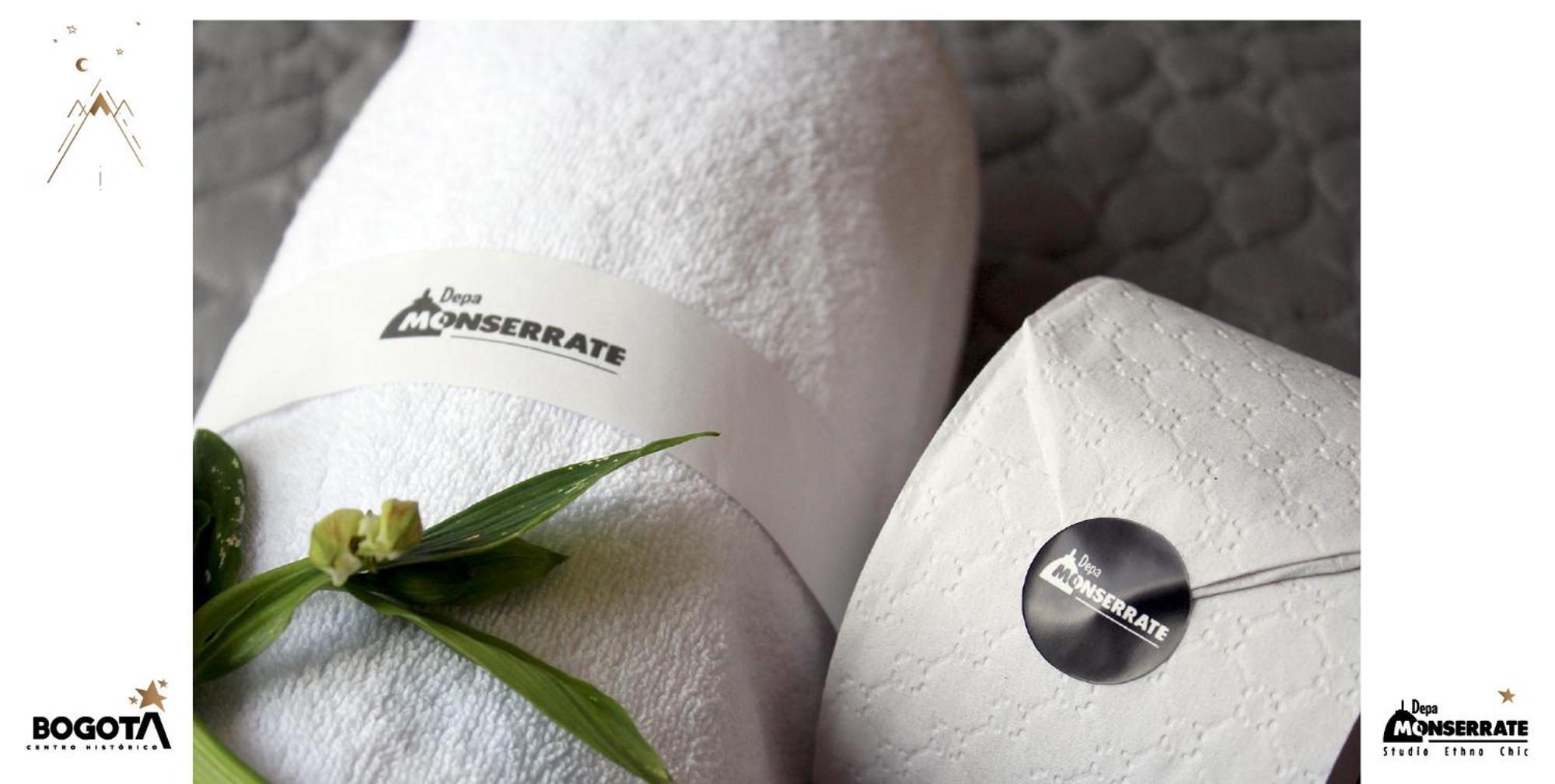 Depa Monserrate - Charming Historic Nest With Breathtaking Mountain Views - Apartaestudio โบโกตา ภายนอก รูปภาพ
